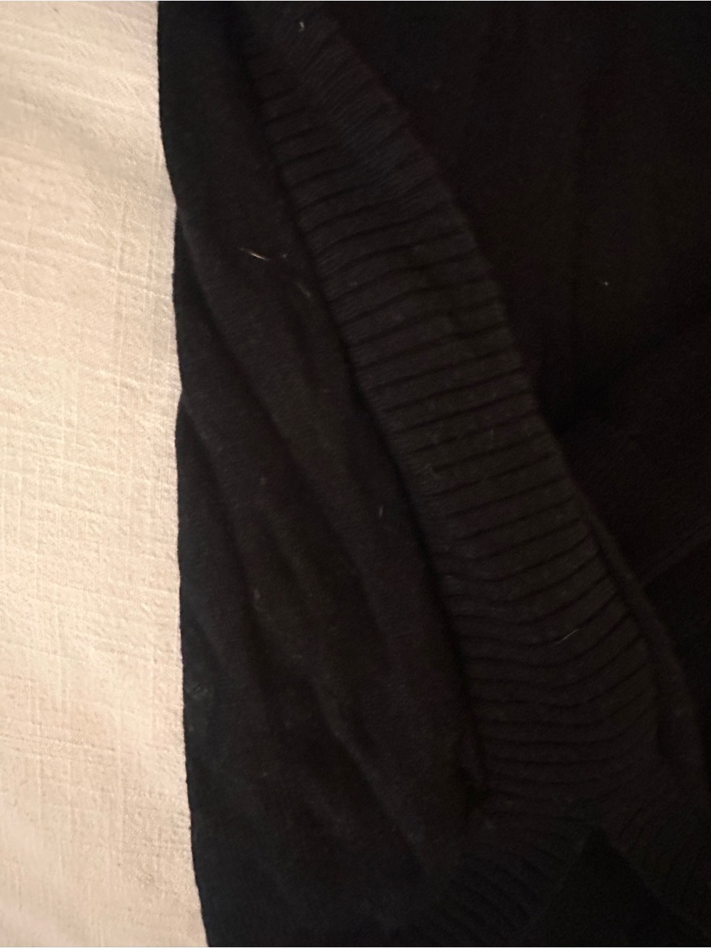 EUC Lululemon Black Long-Sleeve Women's Sweater - Classic Crewneck - Picture 8 of 11